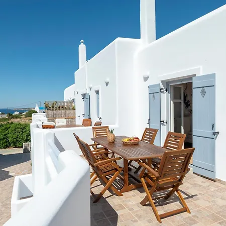 Hébergement de vacances Valeli Maisonette - 3br & Parking In The Center *