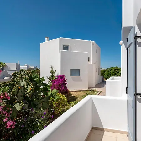 Hébergement de vacances Valeli Maisonette - 3br & Parking In The Center *