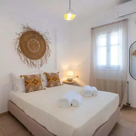 Hébergement de vacances Valeli Maisonette - 3br & Parking In The Center